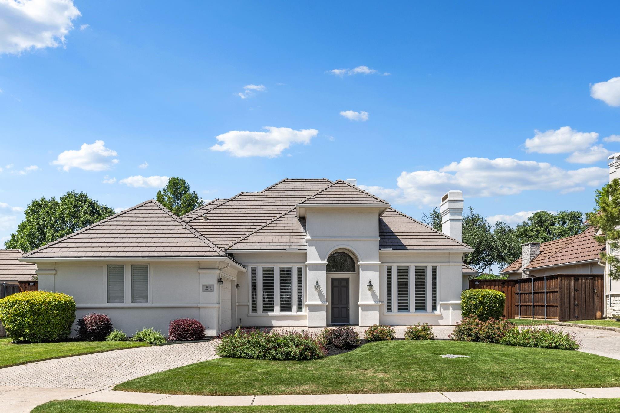 Property main image
